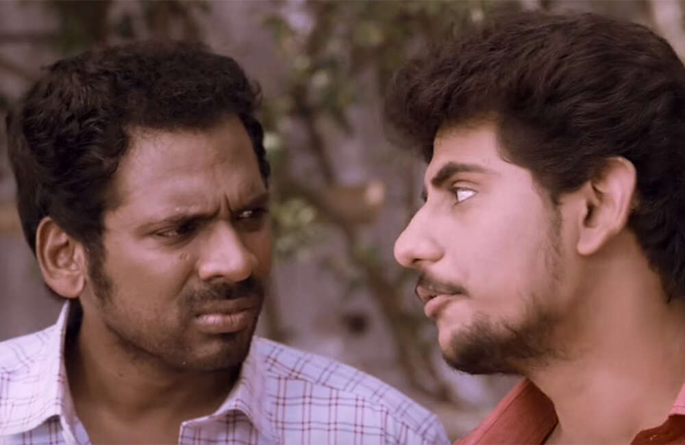 A still from Guru Uchaththula Irukkaru