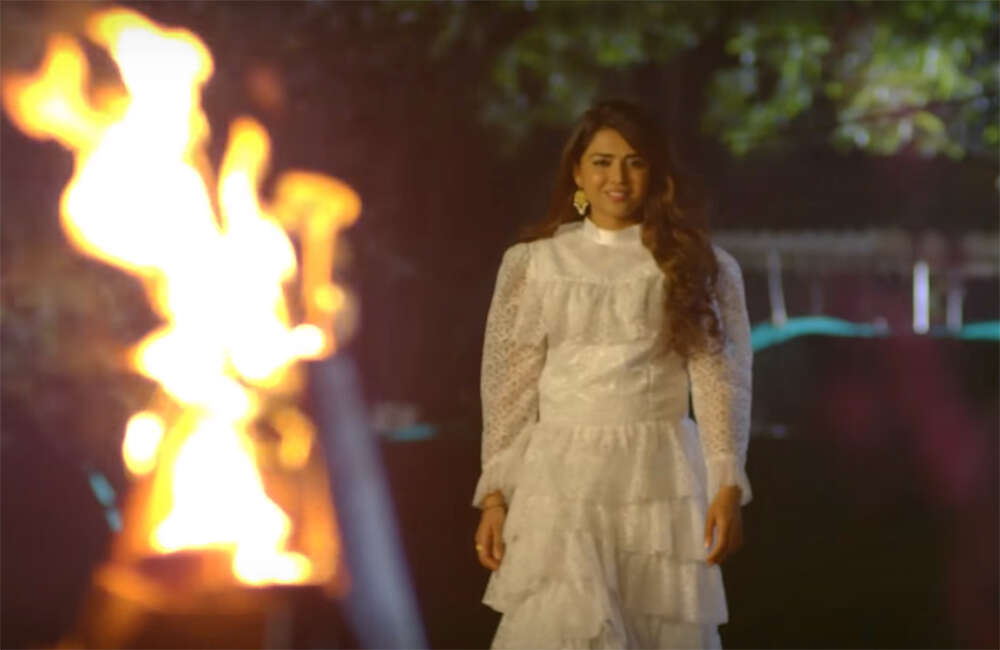 A still from June 1:43