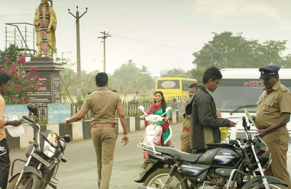 A still from Thiruttuppayale 2