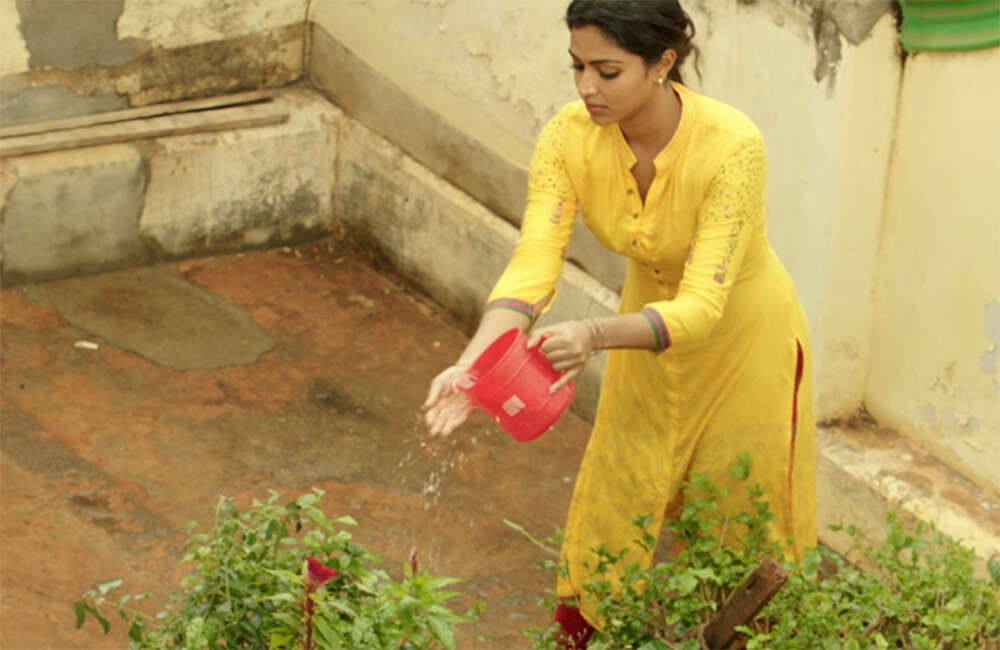 A still from Thiruttuppayale 2