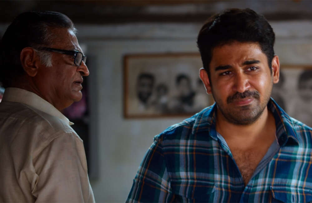 A still from Annadurai