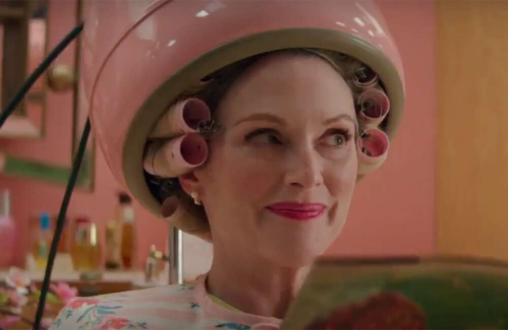 A still from Suburbicon