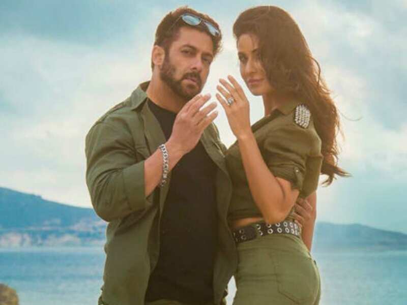 Salman and Katrina slay it with their signature 'aadaab'