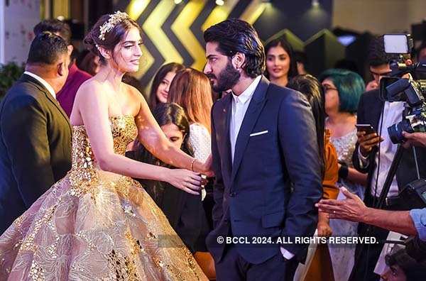 Filmfare Glamour and Style Awards 2017: Best candid shots