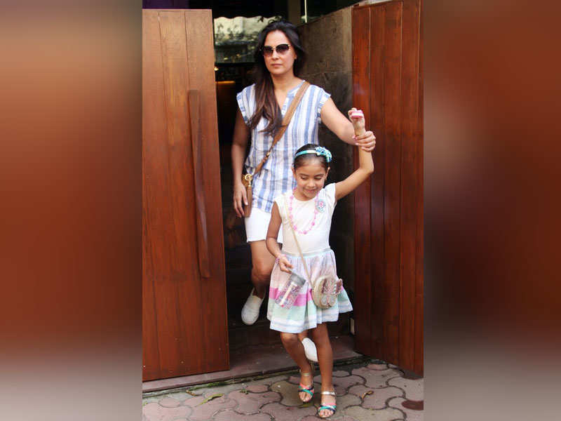 Lara Dutta takes daughter Saira on a lunch date