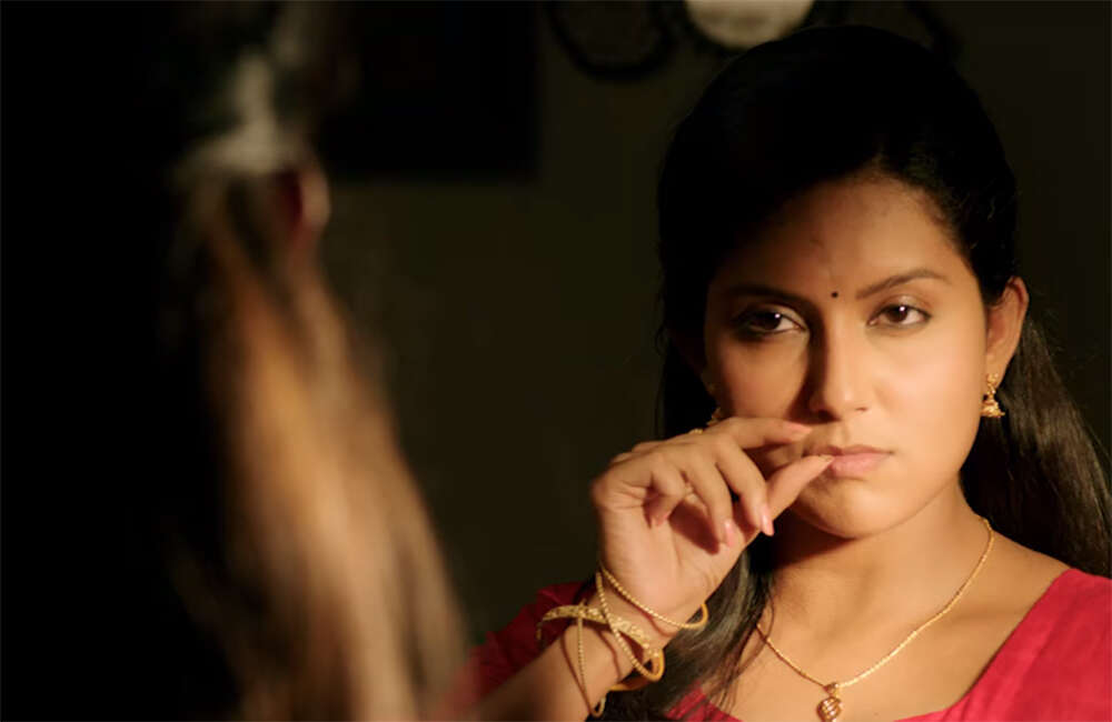 A still from Kodiveeran