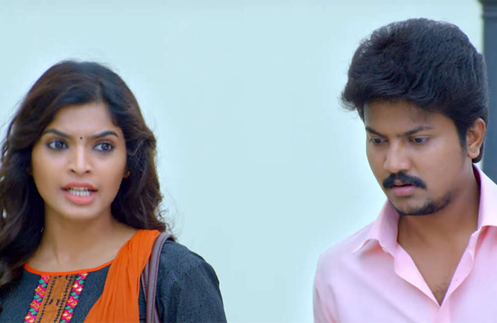 A still from Yenda Thalaila Yenna Vekkala