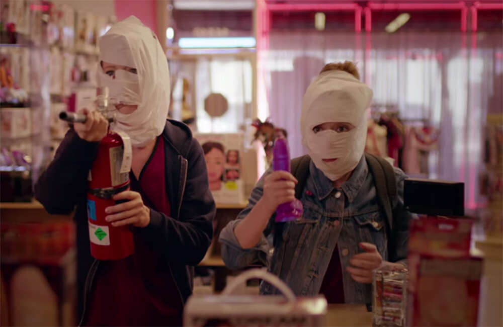 A still from Addicted To Fresno