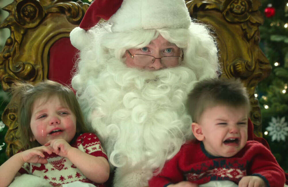 A still from Love The Coopers