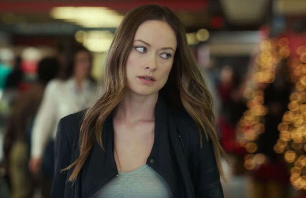 A still from Love The Coopers