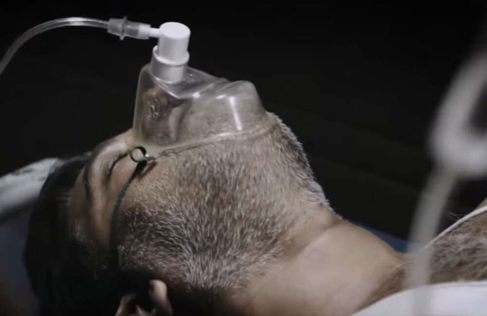 A still from Dollar Desam