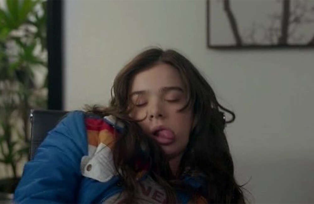 A still from The Edge Of Seventeen