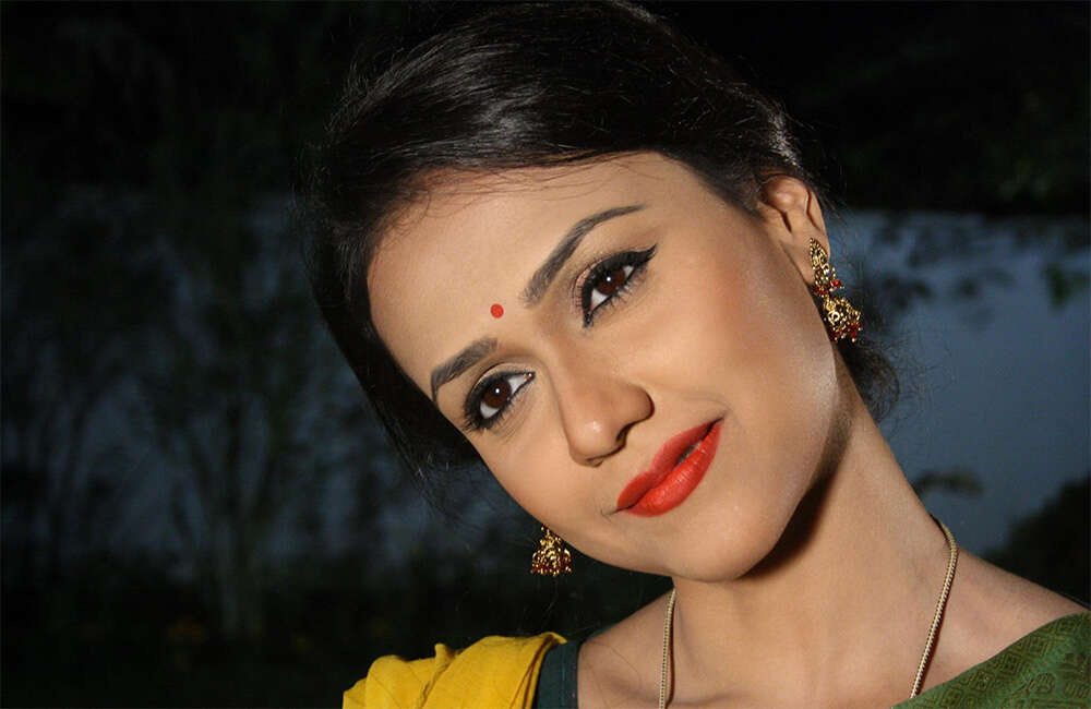A still from Ei Tumi Shei Tumi