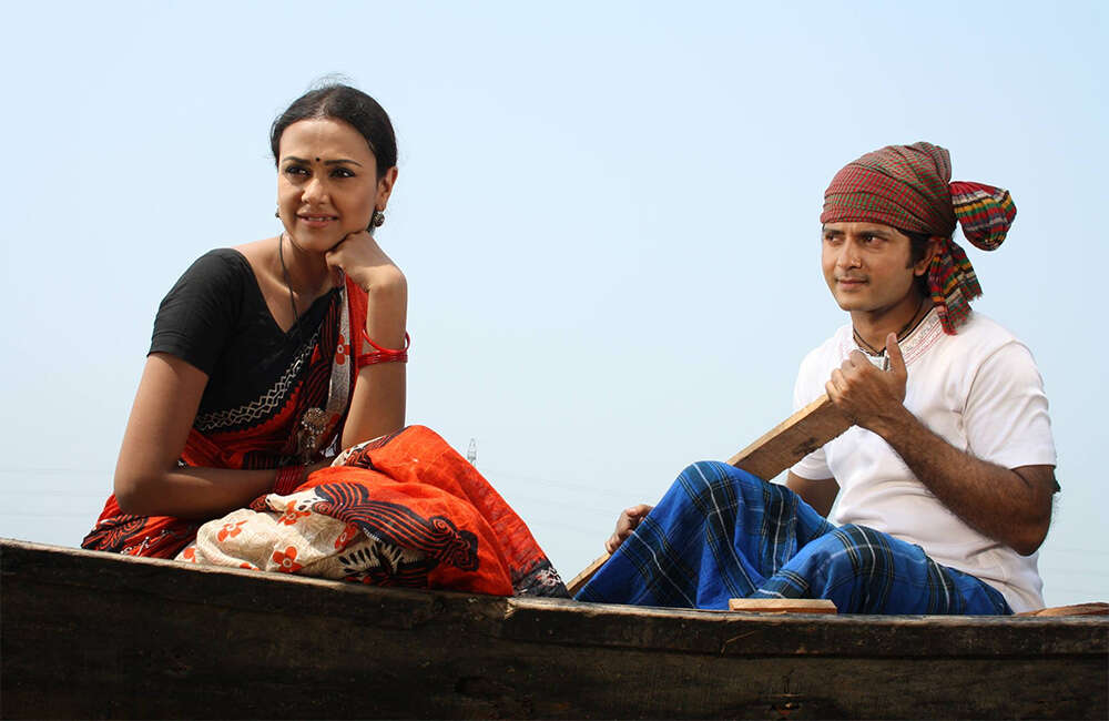 A still from Ei Tumi Shei Tumi