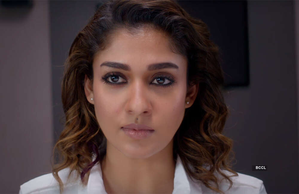 A still from Imaikkaa Nodigal