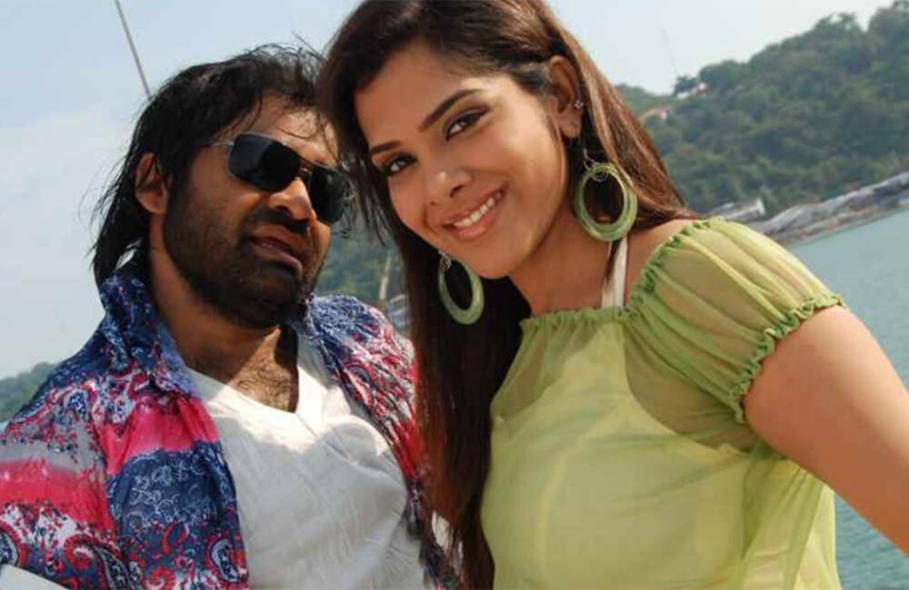A still from Evadra Hero