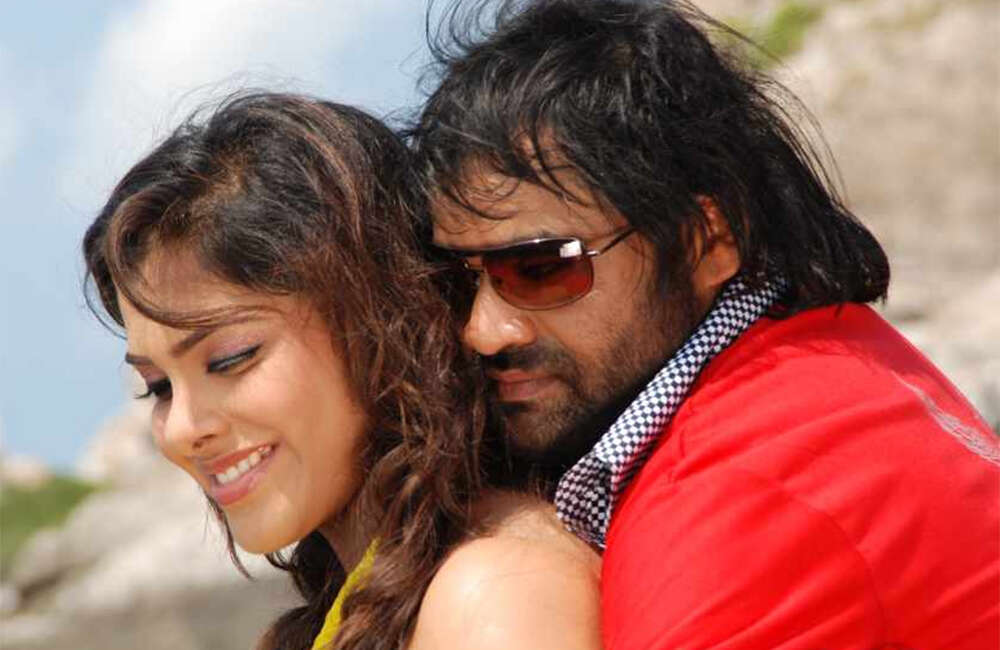 A still from Evadra Hero