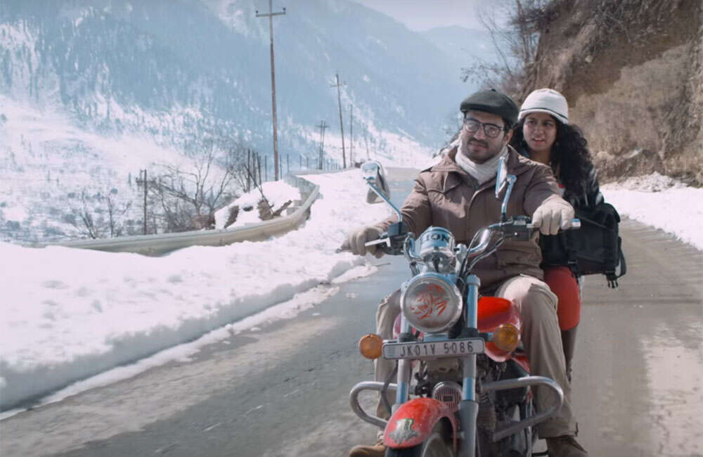 A still from Saalai