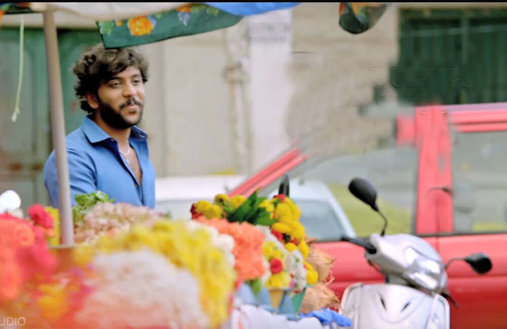 A still from Preethiya Raayabhari
