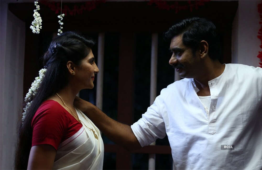 A still from Sakhavinte Priyasakhi