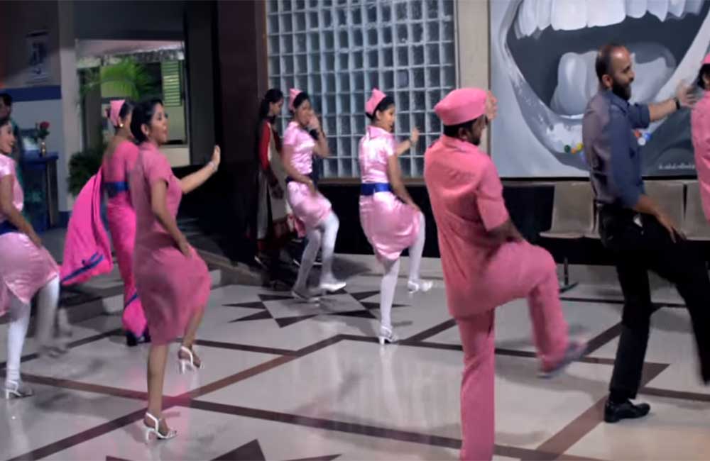 A still from Chalu Dya Tumcha