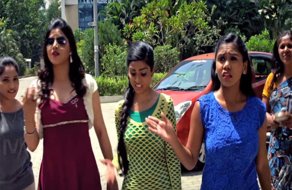 A still from Chalu Dya Tumcha
