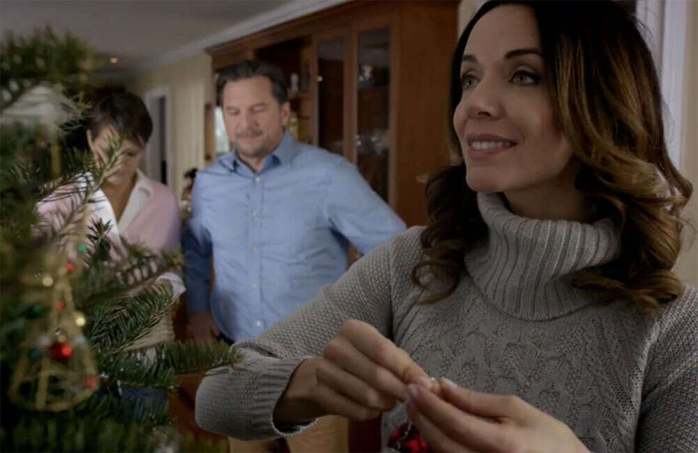 A still from The Rooftop Christmas Tree