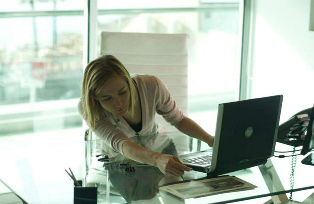 A still from Pocket Listing