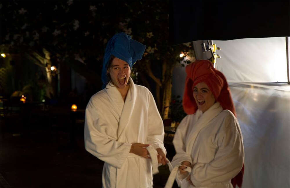 A still from 1 Night