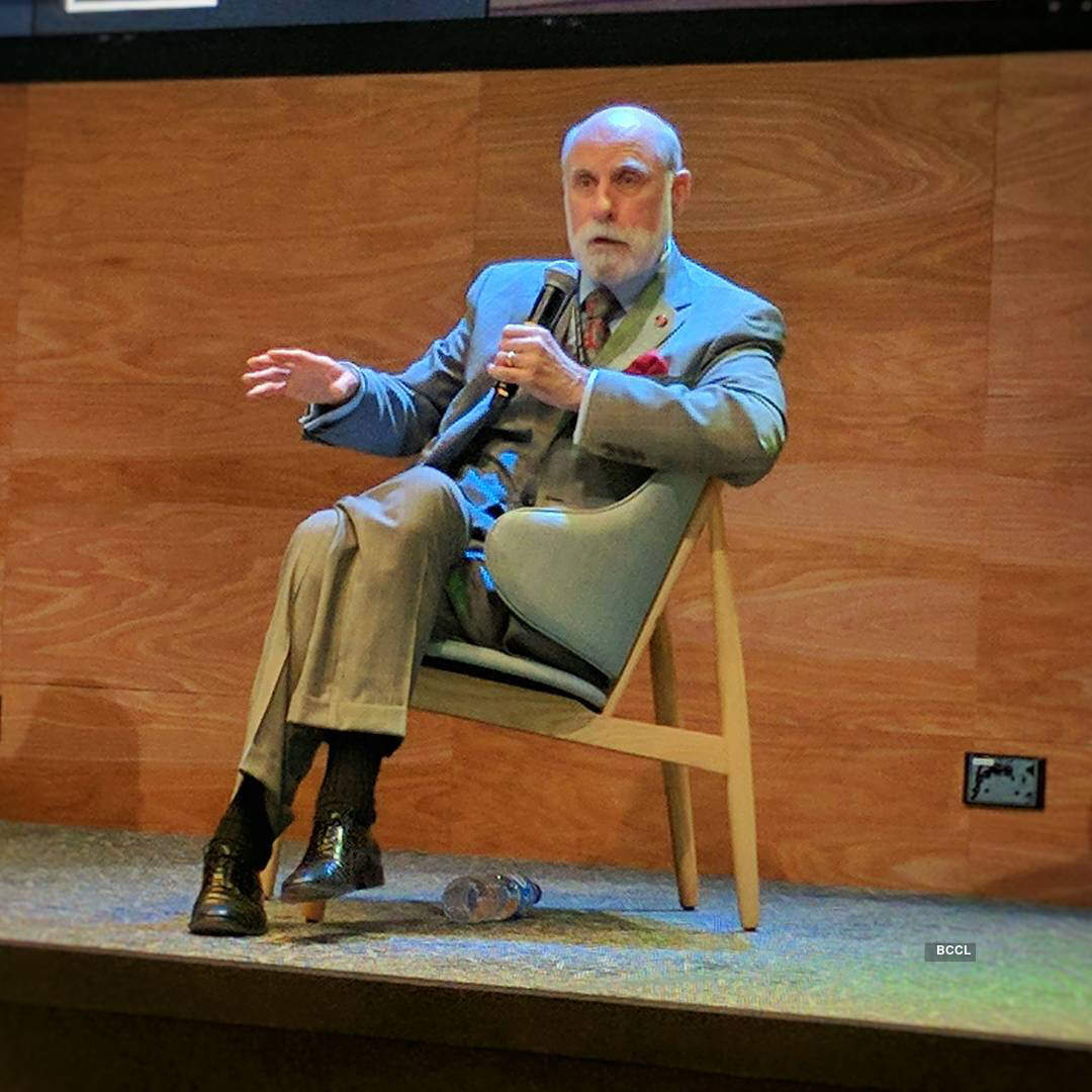 'Father of the internet' opposes FCC