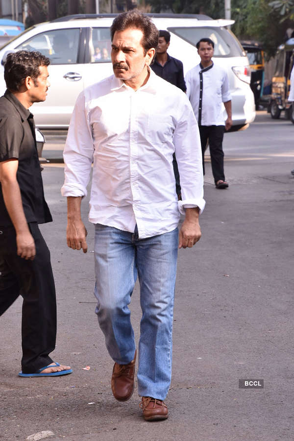 Bollywood celebs attend Neeraj Vora's funeral