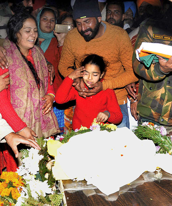 Tearful adieu to martyr Gurmail Singh in Amritsar