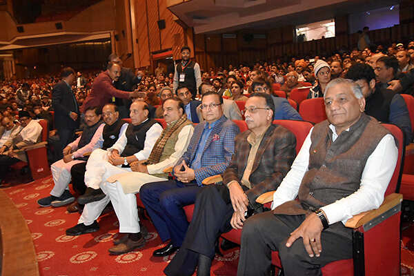 Rajnath Singh, Ananth Kumar, Vijay Goel, VK Singh and other dignitaries