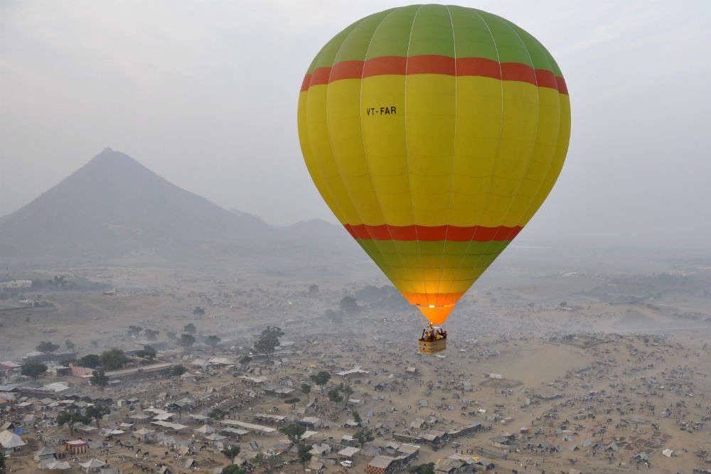 10day hot air balloon festival starts in Varanasi, costs INR 500 per