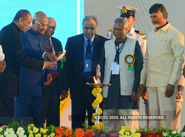 Ram Nath Kovind, ESL Narasimhan