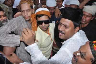 Emraan, Prachi visit Ajmer Sharif Dargah