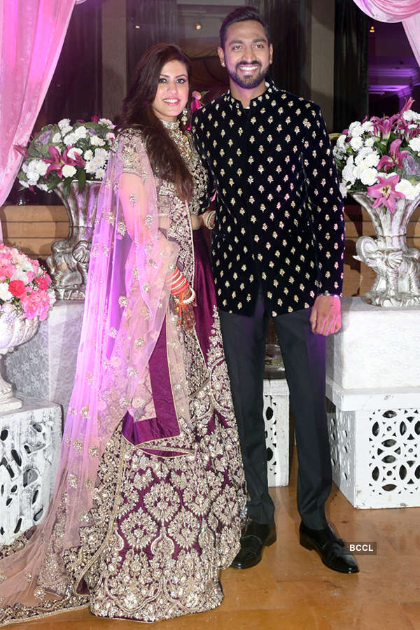 Big B, Ambanis Attend Krunal Pandya’s Wedding Reception Photogallery ...