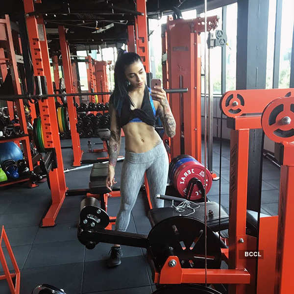 Divas who surely gave us some serious fitness goals!