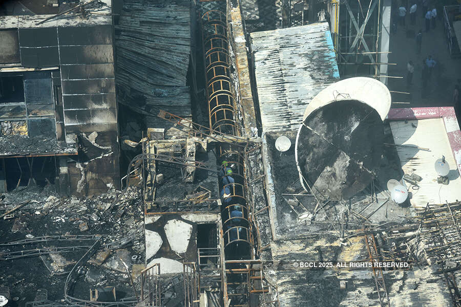 Destroyed restaurants at Kamala Mills