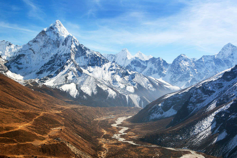 Climbing Mount Everest banned for solo, blind, double amputee ...