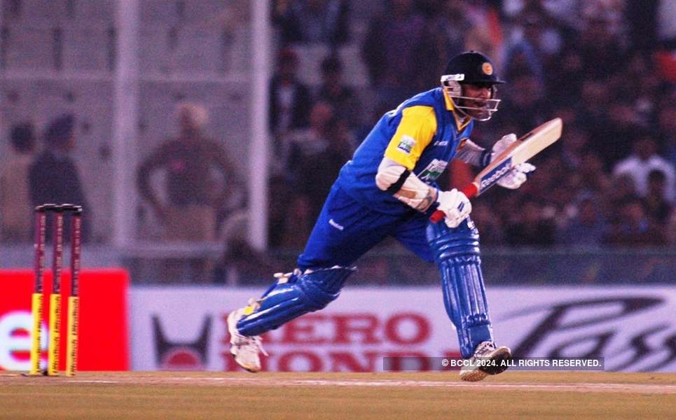 Veteran Sri Lankan Batsman Sanath Jayasuriya now needs crutches
