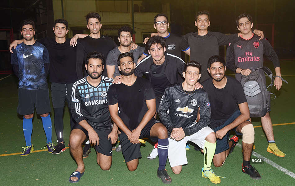 B’wood celebs play football for a cause