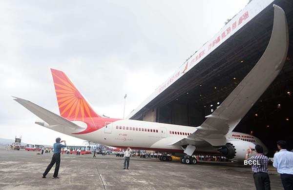 Don't privatise Air India, give it 5 years to revive: Par panel