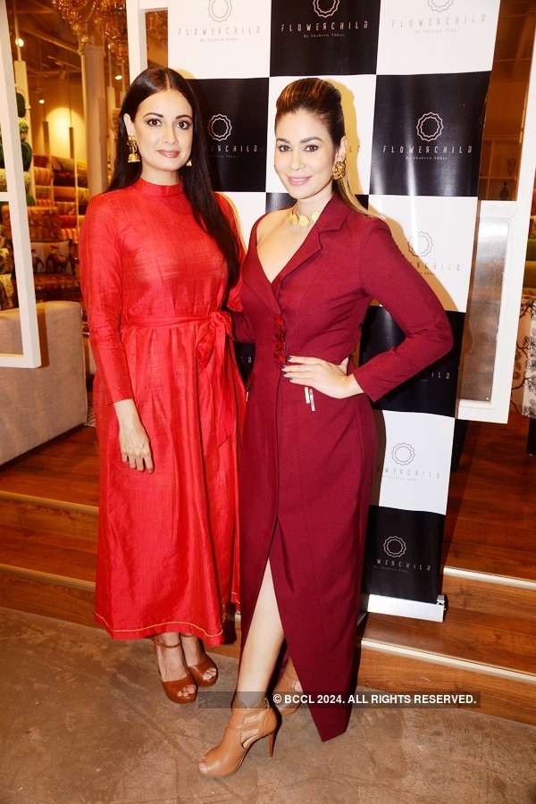 Shaheen Abbas launches her collection ‘Oro Crudo’