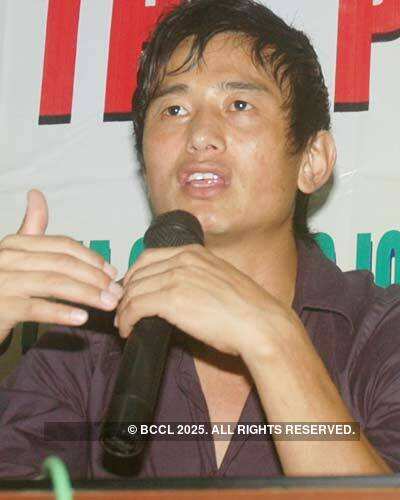 Bhaichung @ press meet
