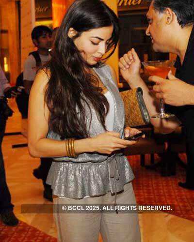 Auction of 'Dior' bags by Sonam