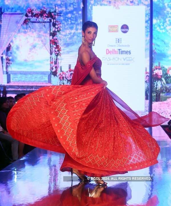 Delhi Times Fashion Week 2018: Meena Bazaar and Vastya
