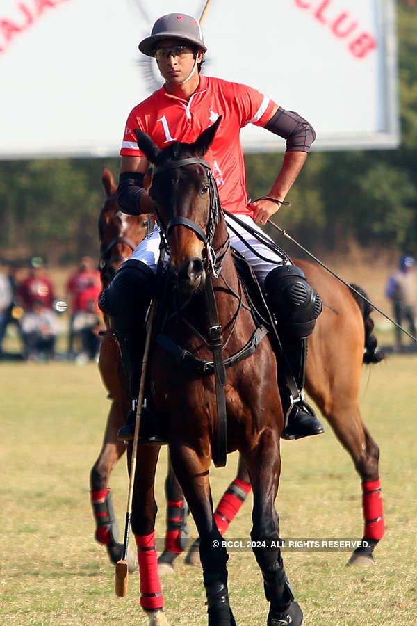 Polo match in the city