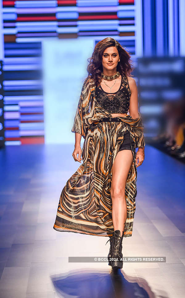 Fashion Week Mumbai '18: Day 1: Ritu Kumar Photogallery - ETimes