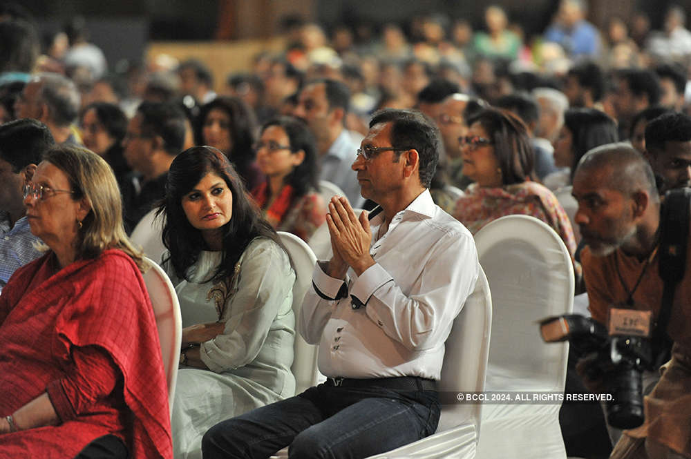 Sadhguru Jaggi Vasudev's interactive session in Pune